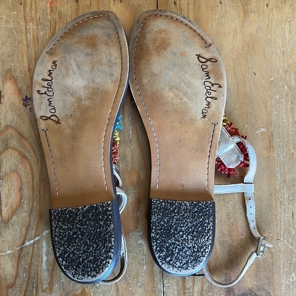 Sam Edelman Suede Multicolored Rainbow PomPom T-Strap Sandal Cream 9 - Picture 11 of 15